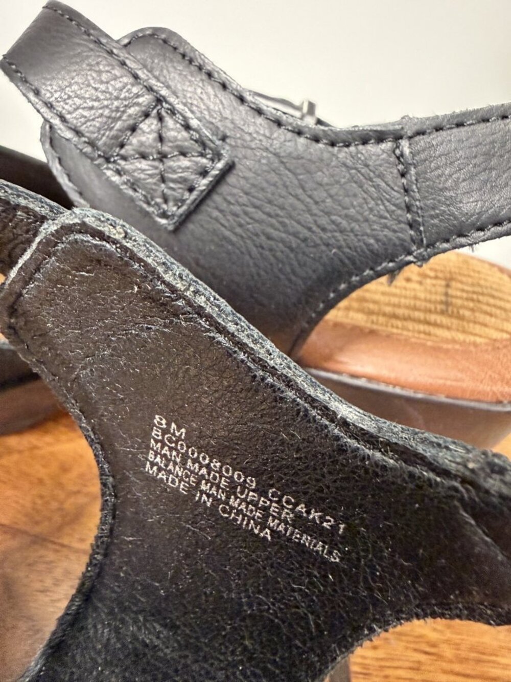 B.O.C. Born Women's 8 Black Natasha Comfort Wedge Sandals Platform Chunky - Picture 5 of 6